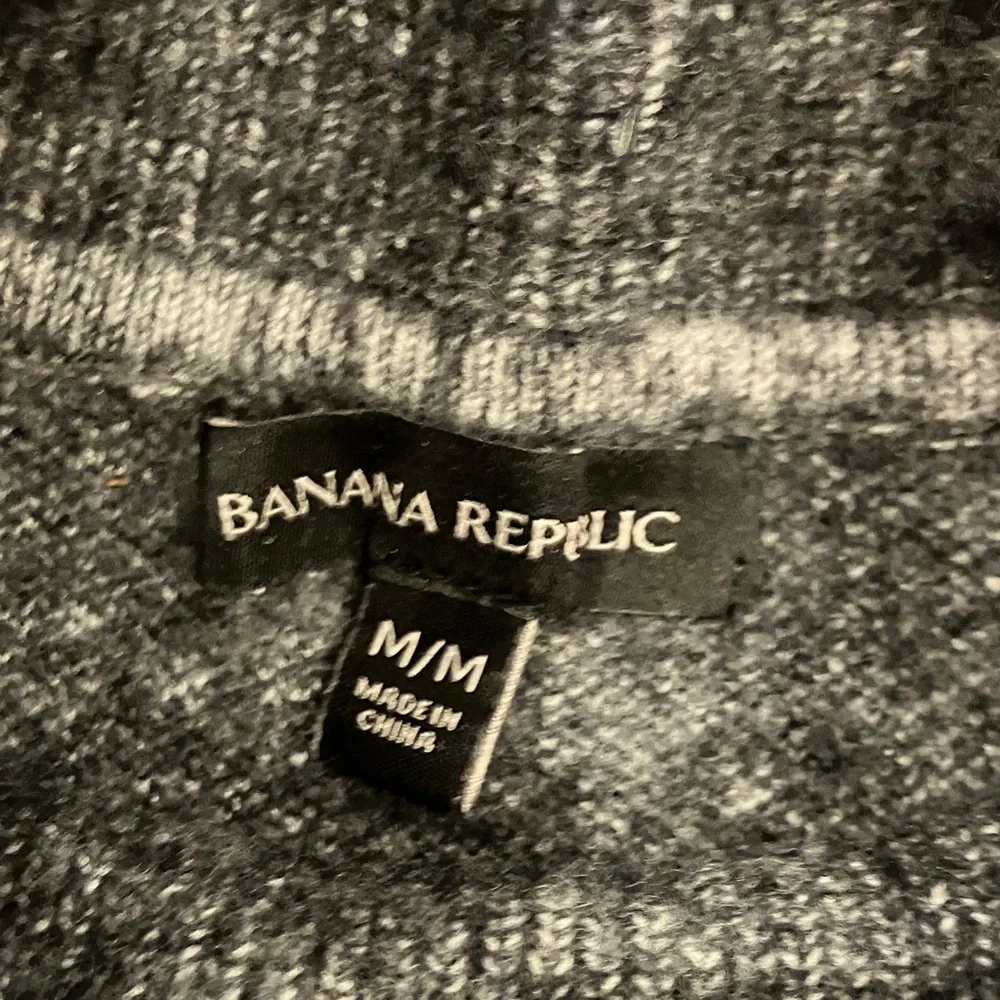 Merino wool wm’s Banana Republic turtleneck sweater - Picture 2 of 13